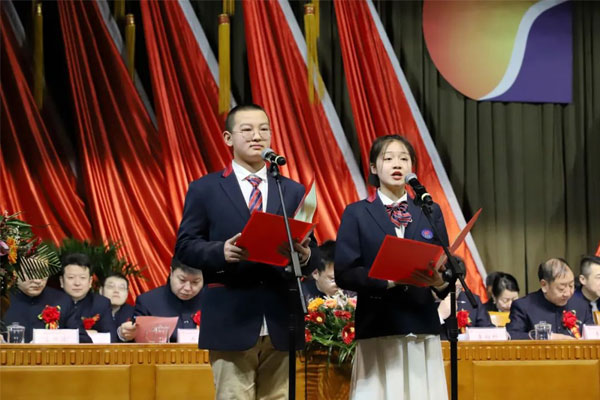 不朽情缘中学学生代表致辞 不朽情缘中学学生代表致辞