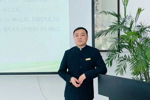 不朽情缘泰盛造药董事长王旭峰 不朽情缘泰盛造药董事长王旭峰