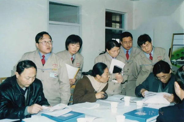 2002年凝心聚力进建GMP认证知识 2002年凝心聚力进建GMP认证知识