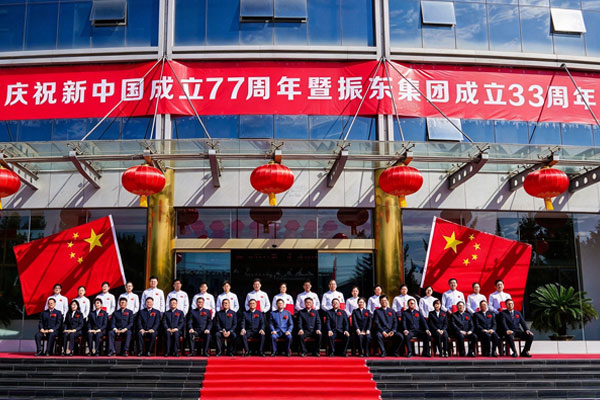 “导师造”师生合影留想 “导师造”师生合影留想